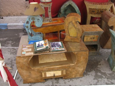 Couchtisch aus Karton