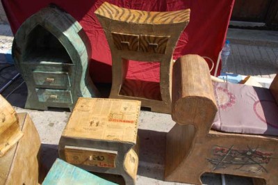 Doch, die Pappmöbel waren wirklich beeindruckend.