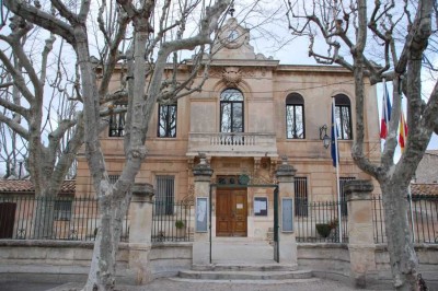 Rathaus von Mausanne-les-Alpilles