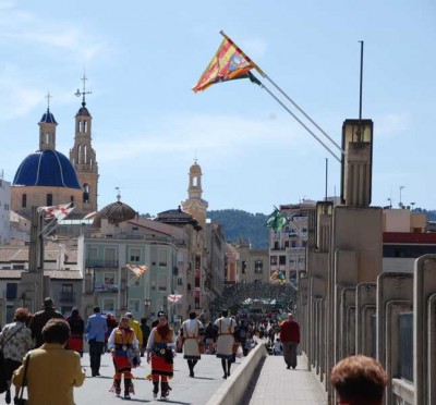 Der Run ins Zentrum über die Puente de San Jorge