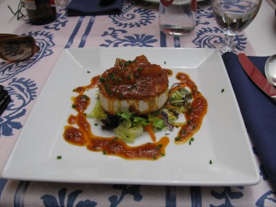 Queso de cabra tostado con conserva casera agridulce de piña