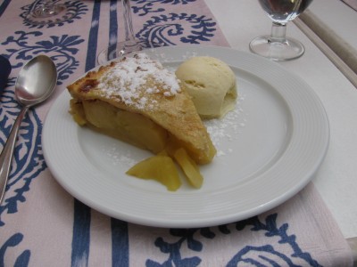 IMG_0550.JPG (3.57 MiB) 3707 mal betrachtet Tarta de manzana casera con helado vainilla