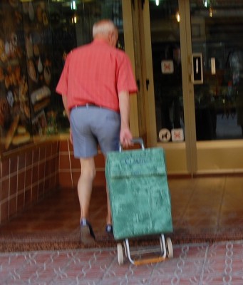 Selbst den Herren der Schöpfung ist es nicht peinlich....