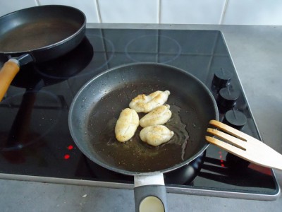 auf mittlerer Hitze goldgelb braten