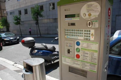 A-Hightech-Automat.JPG (114.44 KiB) 10367 mal betrachtet Hightech-Parkomat