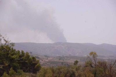 Feuer 18 Uhr.JPG (91.38 KiB) 2374 mal betrachtet Rauchsäule um 13.45 Uhr.