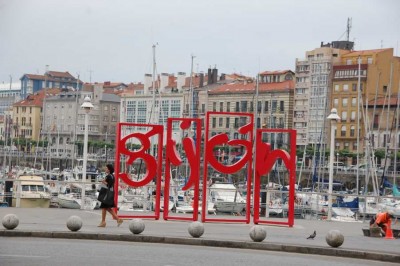 DSC_1349Gijon.JPG (128.42 KiB) 5985 mal betrachtet Gijón ist die größte Stadt Asturiens und der bedeutendste Hafen der ganzen Gegend.