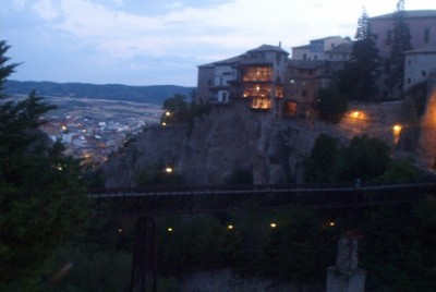 Cuenca-Casas colgadas bei Nacht.jpg (42.76 KiB) 9933 mal betrachtet Casas colgadas bei Nacht