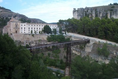 Ansicht von der Altstadt aus: Links das Kloster