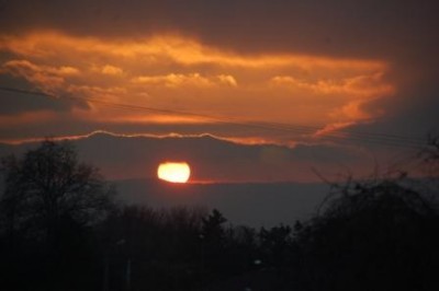Sonnenuntergang.JPG (34.58 KiB) 3240 mal betrachtet Das hast du nun davon.
