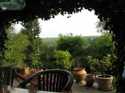 Terrasse.jpg (33.15 KiB) 3136 mal betrachtet Und während der Arbeit eine kleine Verschnaufpause auf der Terrasse