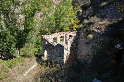 ^7 Fabrica DSC_0648.JPG (153.36 KiB) 1646 mal betrachtet Die Ruine der Fábrica de la Llum