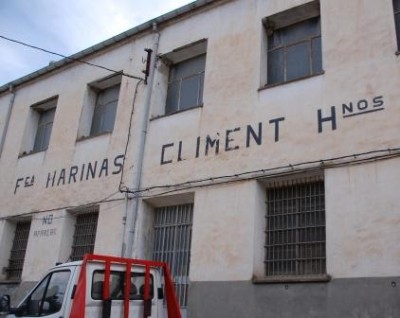 Fabrica de harina.JPG (52.14 KiB) 1646 mal betrachtet Fábrica de harina - geschlossene Mehlfabrik in Benilloba