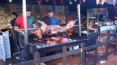 1 noch mehr Fleisch DSC03786.JPG (96.42 KiB) 7386 mal betrachtet noch mehr Fleisch