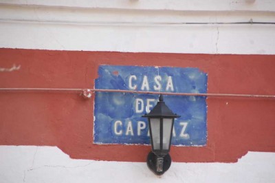 DSC_0053 Caza del Capataz Vorarbeiter.JPG (91.93 KiB) 2375 mal betrachtet Schild über dem Haus des Capataz (Vorarbeiter)