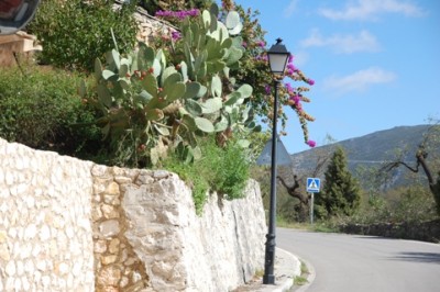9 kleinen Ortschaften.JPG (139.72 KiB) 1956 mal betrachtet und kleinen Ortschaften, wo man immer eine Gelegenheit zur Einkehr findet.