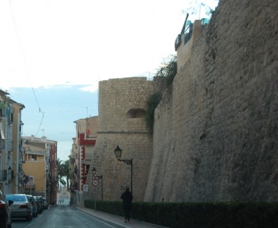 Muralla<br />© Oliva B.