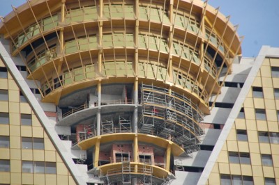 E das Herzstück Letzte Feinarbeiten aDSC_0702.JPG (322.76 KiB) 4625 mal betrachtet Das Herzstück wartet noch auf Bauabnahme