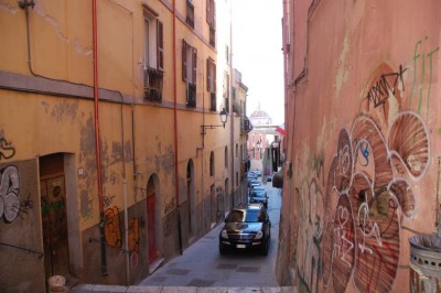 Centro Storico della Marina: Geschichte, Graffiti - und Parkplatzprobleme