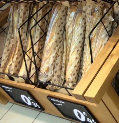 K800_CARREFOUR Baguette 0,39, Barra pan 0,49.JPG (50.99 KiB) 5560 mal betrachtet CARREFOUR: Baguette 0,39 €, Barra pan 0,49 €/Stück