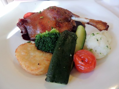 DSCN4064.JPG (1.52 MiB) 1699 mal betrachtet Confit de pato (Hauptgericht)