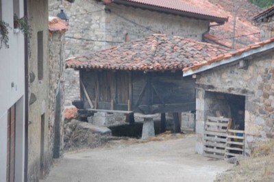 DSC_1597 Santa Maria de Valdeon.JPG (114.15 KiB) 7560 mal betrachtet Santa María de Valdeón
