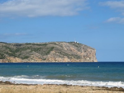 3 Cabo San Antonio Girasol.jpg (46.53 KiB) 2693 mal betrachtet Als Vergleich das Foto von Girasol, das ungefähr ein Jahr vor dem Brand entstand.