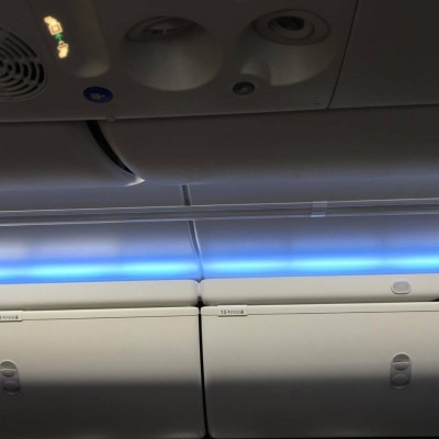 Ryanair3.jpg (42.76 KiB) 2456 mal betrachtet Dezente Beleuchtung