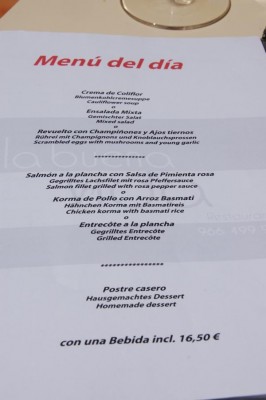 Menu del Día.JPG (70.81 KiB) 1499 mal betrachtet Wöchentlich wechselnde Menükarte