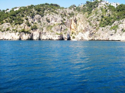 Boot1.jpg (128.56 KiB) 3567 mal betrachtet Felsenküste zwischen Moraira und der Granadella-Bucht (Jávea)