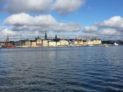 von der Einfahrt Blick auf die Stadt