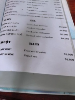 DSCN8121 Ratten.JPG (30.33 KiB) 4595 mal betrachtet Schon in Vietnam hat es mit Ratten, Schlangen und anderem "Ungetier" auf der Speisekarte<br /> begonnen