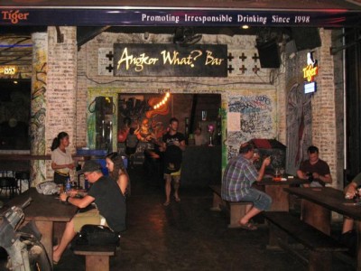 IMG_9398 Bar.JPG (58.83 KiB) 4595 mal betrachtet Bar