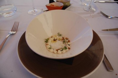 11a auf diesen Spiegel kam die Suppe DSC_0154.JPG (90.75 KiB) 2121 mal betrachtet Auf dieses kunstvolle Arrangement wurde die Tagessuppe aufgefüllt
