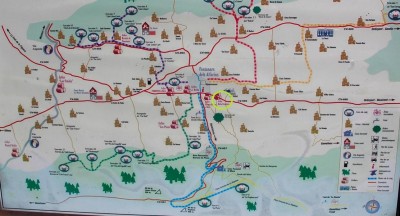 Cellambra Fontanars des Alforins.JPG (132.22 KiB) 21037 mal betrachtet In und um Fontanars befinden sich viele Bodegas (gelber Kreis: Rafael Cambra)