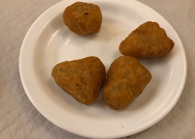 IMG_3094.JPG (65.39 KiB) 3145 mal betrachtet mit Käse und Peperoni gefüllt