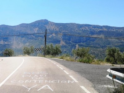 K640_Plan de Contencion.JPG (50.23 KiB) 3376 mal betrachtet Eindämmung statt Rodung, <br />ein "Plan de Contención" wird gefordert