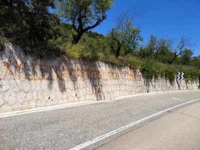 K640_Xylelle Mafia Tragsa Politicos.JPG (68.41 KiB) 3376 mal betrachtet MAFIA TRAGSA POLITICOS