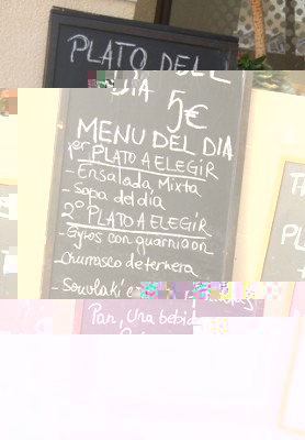 Wem das aber alles zu teuer ist, dem stehen noch viele andere Restaurants zu günstigeren Preisen auf.