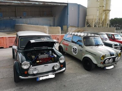 Minis...
