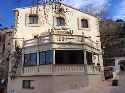 C6826A26-8C7B-477D-9EF9-F1A815613D8C.jpeg (190.57 KiB) 3550 mal betrachtet Kommen noch am geschlossenen „Casa de Banys“ vorbei