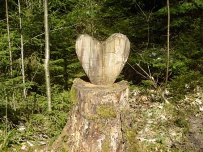 Im Schwarzwald gibt es so manchen Holzkünstler mit Herz