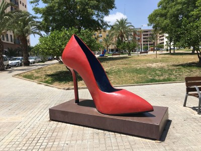 Elche-Schuh.jpg