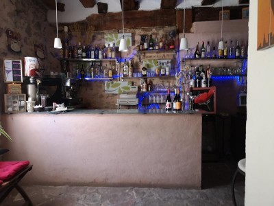 Hausbar.JPG (97.59 KiB) 5534 mal betrachtet Hausbar
