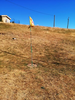 G schwieriges Loch vor der Ruine der Guardia Civil.JPG (133.89 KiB) 2853 mal betrachtet Ziemlich schwierig, das Loch vor der Guardia Civil!