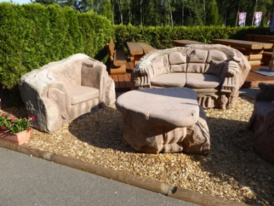 Sitzgruppe Stein.jpg