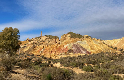 9EDD1827-AE83-4E6C-A873-B2486024CDC3.jpeg (169.42 KiB) 4747 mal betrachtet Je nach Sonneneinstrahlung schimmert die Gegend in <br />mehr oder weniger intensiven Farben