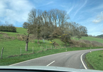 Hier in Bollendorf sind wir schon im Eifelkreis Bitburg-Prüm <br />und von hier aus ist es nicht mehr weit bis zu unserer Tagesetappe in der Eifel.