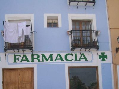Farmacia.JPG (31.82 KiB) 48325 mal betrachtet Spanische Apotheke