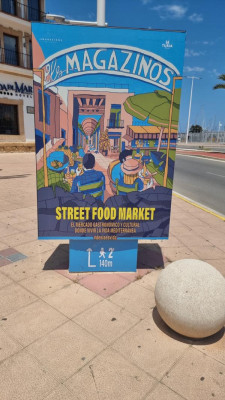 30 Street Food Market.JPG (121.83 KiB) 4014 mal betrachtet Schon wieder ein Hinweis, der Appetit macht!<br />Öffnungszeiten von Montag bis Samstag von 08:00 Uhr morgens bis 15:00 Uhr.